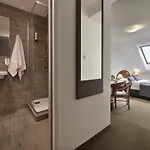 Hotell Season Prag