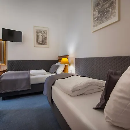 Season Hotel Prague