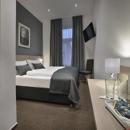 Season Hotel Prague