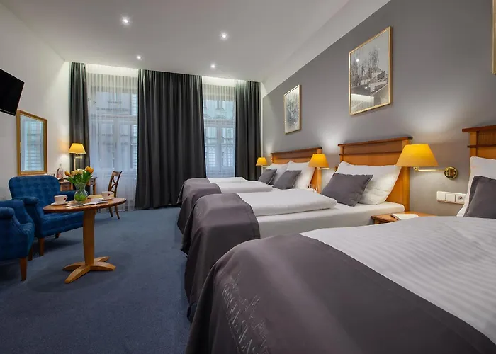 Hotell Season Prag